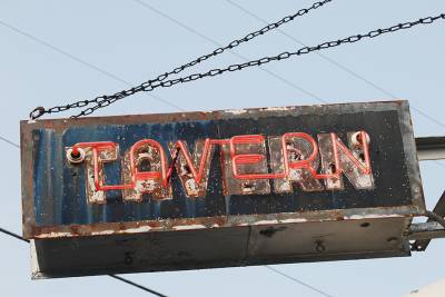 b2ap3_thumbnail_tavern_sign.jpg